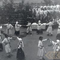 Madonas veco ļaužu dejas ansamblis