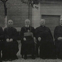 Mariāņu ģenerālā padome 1945. gadā. Pirmais no kreisās puses – Jezups Grišāns.