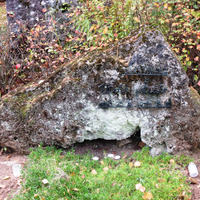 Rakstnieka Kārļa Štrāla atdusas vieta Pļaviņu Bāra kalna kapos